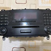 Autoradio Mercedes classe c  w203 C200 CDI