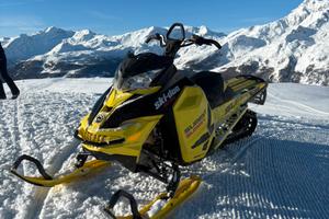 Skidoo summit 800 2T 163