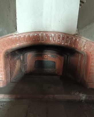 Forno a legna prefabbricato