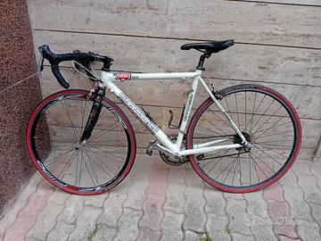 bicicletta Cannon sportiva 