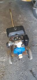 Pompa a benzina