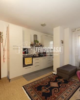 TRILOCALE IN ZONA SETTEVALLI
