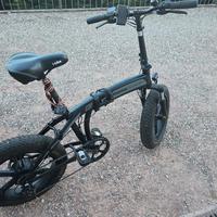 bicicletta elettrica, Design MOMO