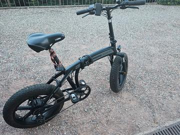 bicicletta elettrica, Design MOMO