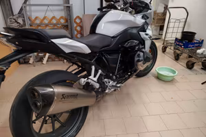 BMW R 1250 RS (Ottobre 2024)