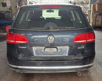 RICAMBI VW Passat B7 1.6 77kW 105Cv CAY 2011