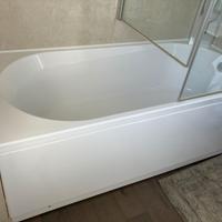 Vasca da bagno combinata con colonna idromassaggio