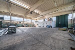 CAPANNONE A GUALTIERI