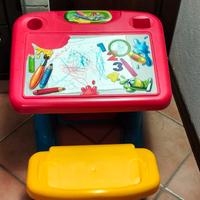 Banchetto per disegnare chicco