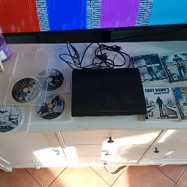 PlayStation 3 + 8 giochi