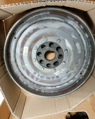 volano Mercedes  A6510305705