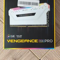 Corsair Vengeange RGB PRO DDR4 32GB (2x16)