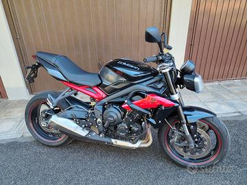 Triumph Street Triple R 2014