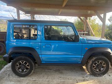 Suzuki Jimny 2020 omologato per 4 passeggeri
