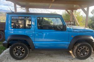 Suzuki Jimny 2020 omologato per 4 passeggeri
