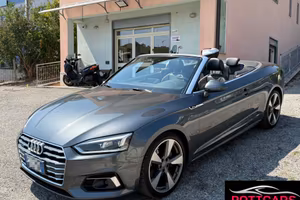 Audi A5 Cabrio 3.0 TDI quattro S tronic Business S