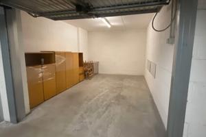 Eur papillo monolocale con box auto