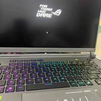 Asus rog strix SCAR 16  5070Ti