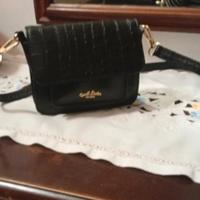 borsa in vera pelle a tracolla 