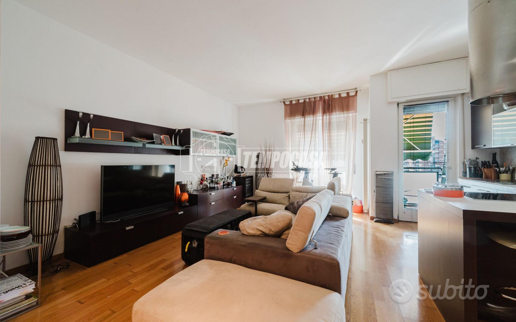 "A.ze P.zza San Lorenzo" - SPLENDIDO 3 LOCALI RI - Vista 3