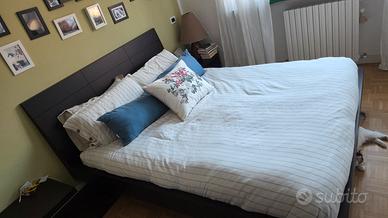 Letto matrimoniale in legno