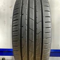 Gomme Hankook 215/45 R18 89V