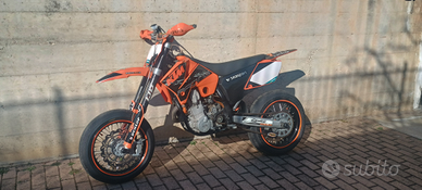 KTM SMR 450 supermoto