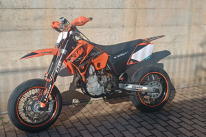 KTM SMR 450 supermoto