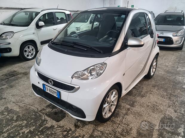Smart ForTwo 1000 52 kW MHD Coupè Passion