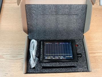 Analizzatore di Spettro portatile  display da 4,3