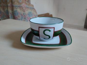 Tazza in porcellana dipinta  a mano con lettera S