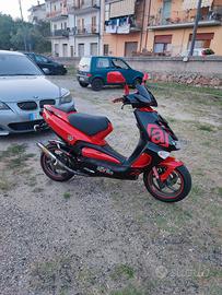 Aprilia SR 50 - 2004