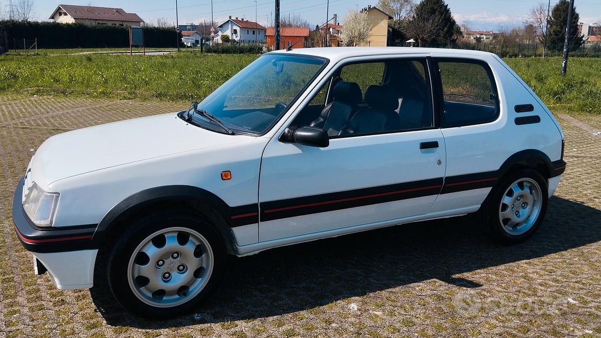 PEUGEOT 205