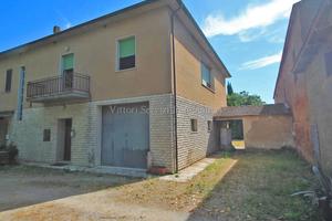 Abbadia di Montepulciano (SI), porzione di abitazi