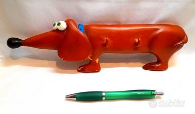 Cane Bassotto Vintage In Resina Con 2 Ganci