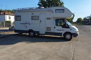 Camper ford challanger 142  del 2006