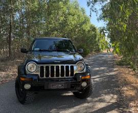 Jeep Cherokee 2.5 CRD Limited