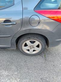 Cerchioni in lega e copertoni per Peugeot 207