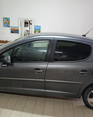 Peugeot 207 1.6 90cv diesel