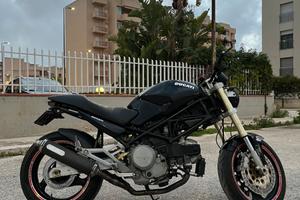 Ducati monster 600