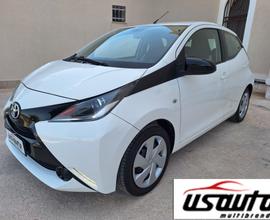 Toyota Aygo 1.0 VVT-i 69 CV 5 porte x-cool 2017