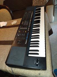 Tastiera Roland E35 + Yamaha Ypt-210 + Korg Roland