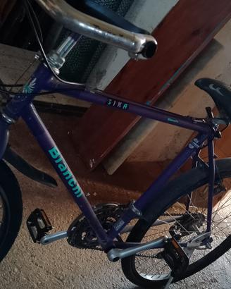 bici bianchi restaurata