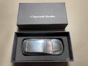 Porsche Cayenne Turbo 1/43
