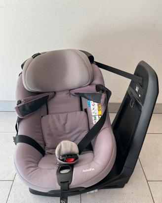 Seggiolino auto girevole