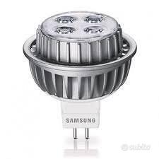  lampadina LED Samsung MR16 attacco GU5.3