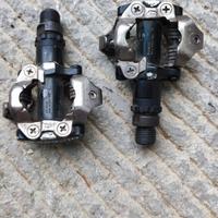 pedali autobloccanti bicicletta 