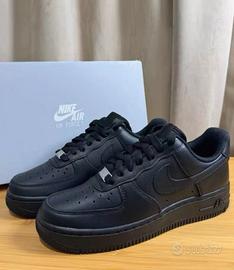 Nike Air Force 1 Classic nere, taglia 43
