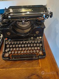 macchina da scrivere  Olivetti m50