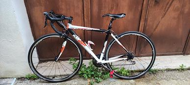 Bici da corsa KTM Strada 2000 nuova + accessori